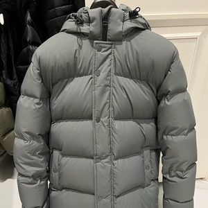 Aritzia Mr. Super Puff